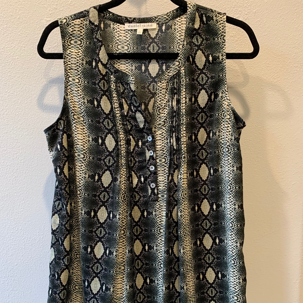 Sleeveless snake print blouse